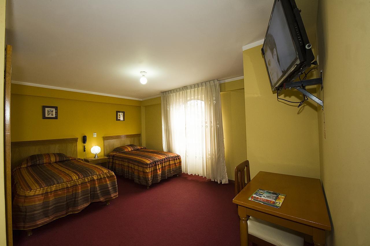 Monte Blanco Hotel อัวรัซ ภายนอก รูปภาพ
